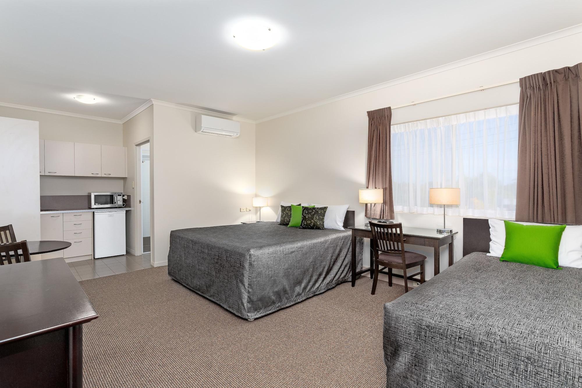 Redcliffe Motor Inn מראה חיצוני תמונה