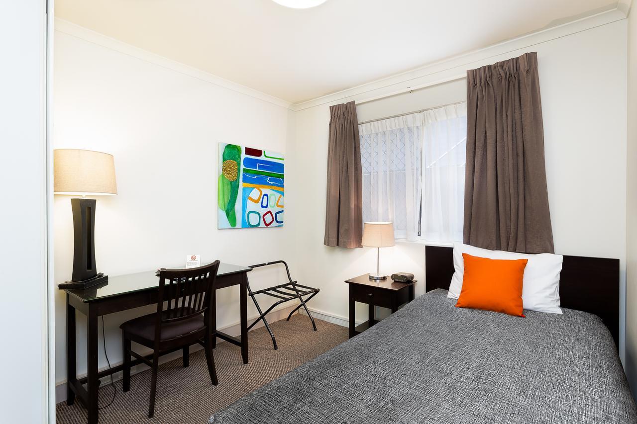 Redcliffe Motor Inn מראה חיצוני תמונה